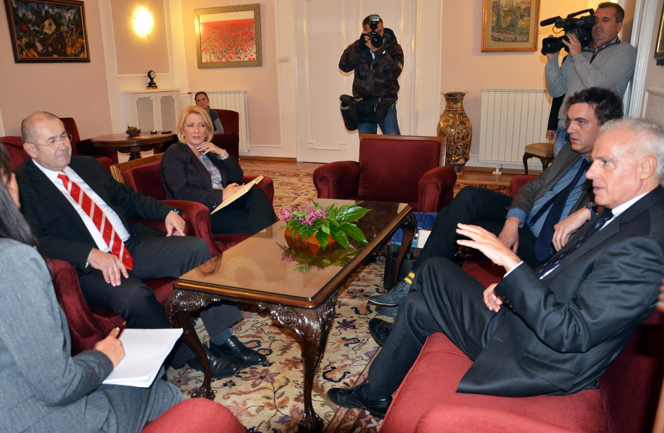 Predsednik Pastor i ambasador Nemačke